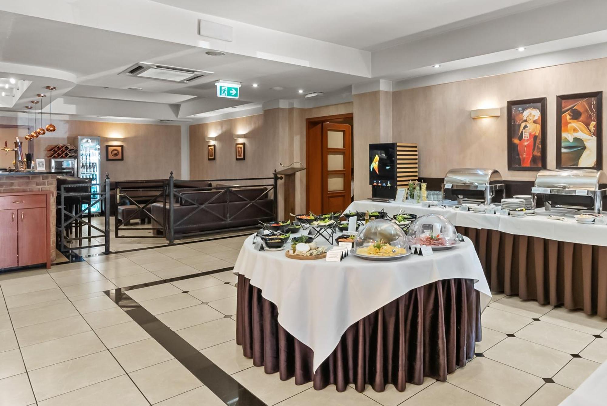 Hotel Diament Vacanza Katowice - Siemianowice Сємяновіце-Шльонськє Екстер'єр фото