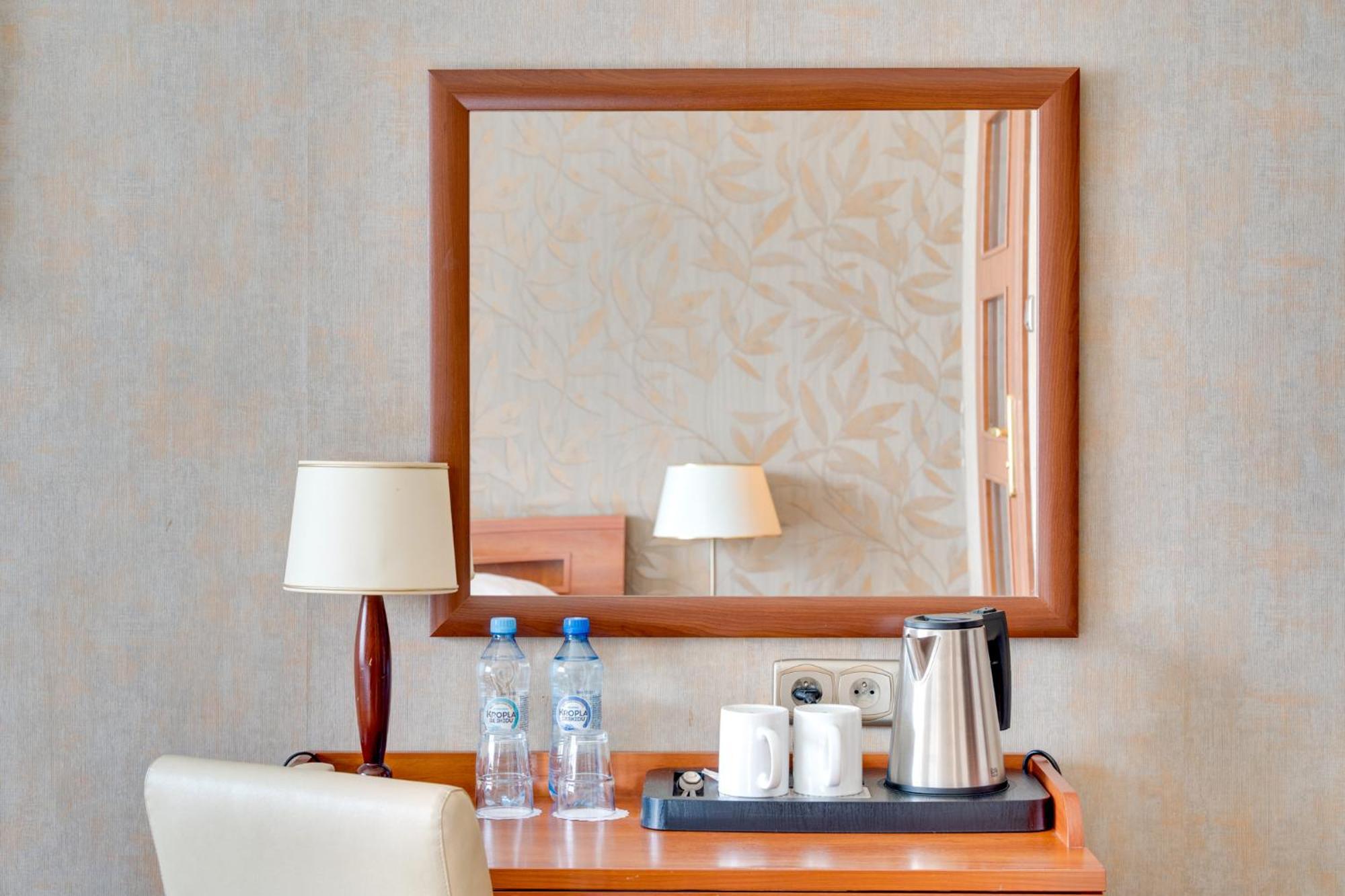 Hotel Diament Vacanza Katowice - Siemianowice Сємяновіце-Шльонськє Екстер'єр фото